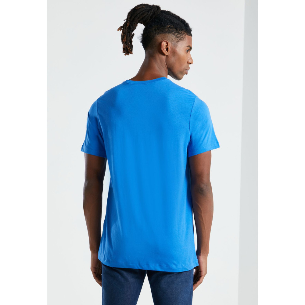 Футболка Nike FC Barcelona Swoosh Club Tee DB4811-403
