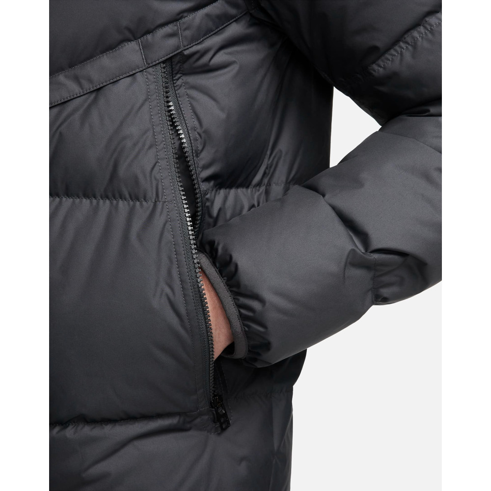 Зимова куртка Nike Sportswear LFC Storm-FIT Strike Jacket FD7140-061