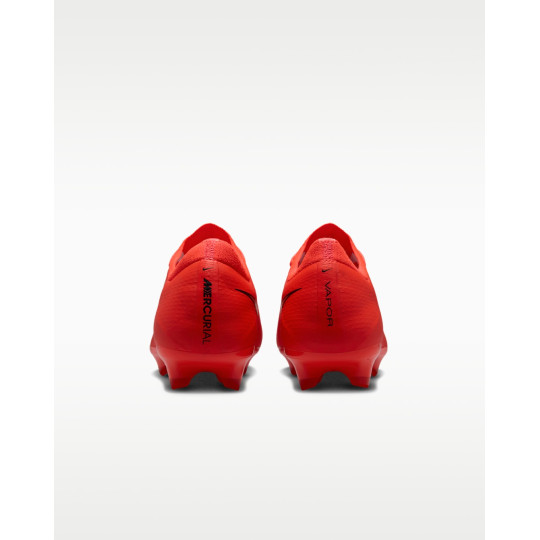 Бутси Nike Zoom Vapor 17 Pro FG IF8512-600