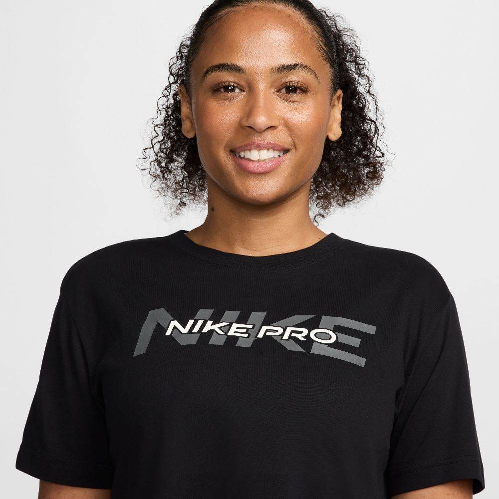 Жіноча футболка Nike Pro Short-Sleeve Cropped Tee HF0762-010