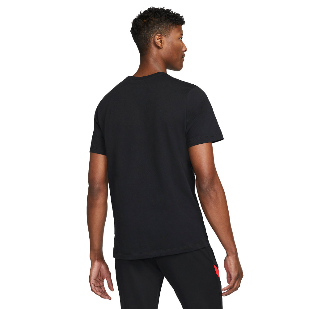 Футболка Nike Liverpool FC Tee Crest DM3482-010