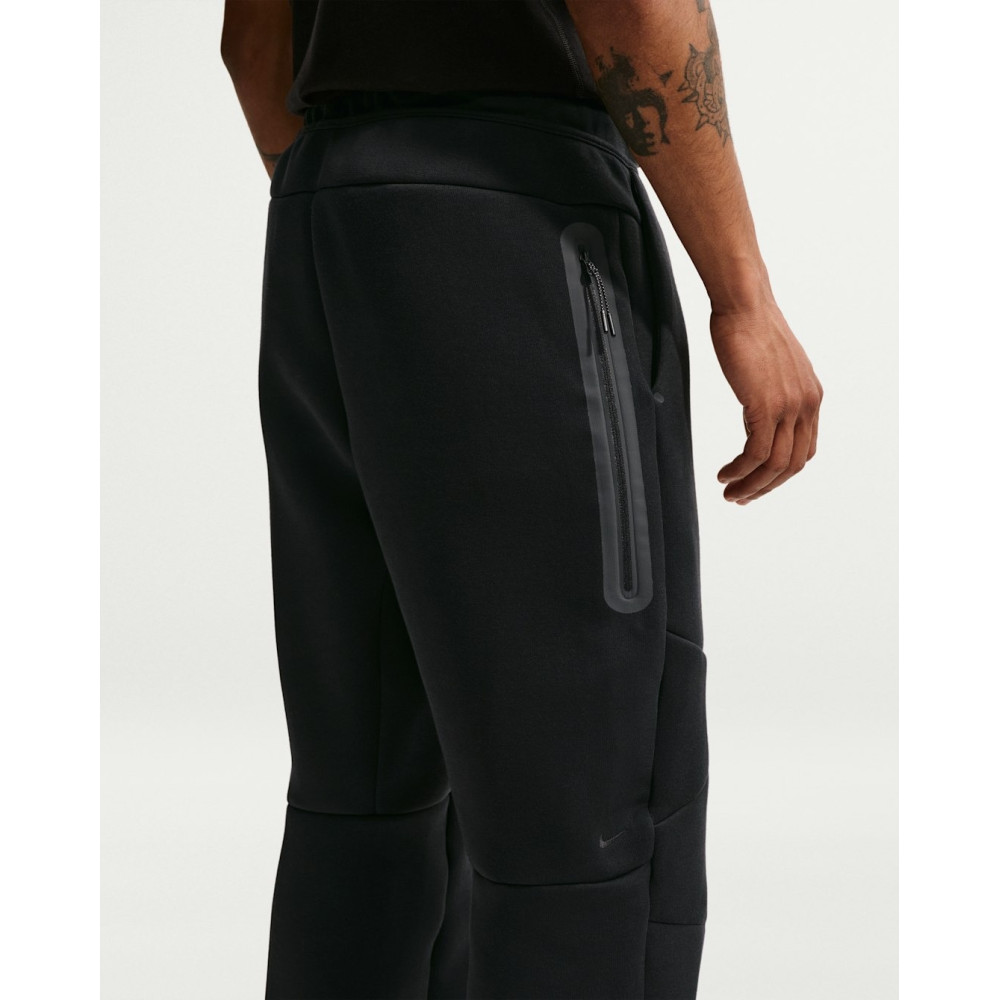 Штани Nike Sportswear Open-Hem Tech Fleece Pant IM0697-010
