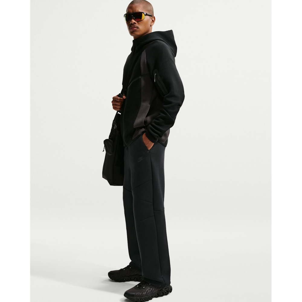 Штаны Nike Sportswear Open-Hem Tech Fleece Pant IM0697-010