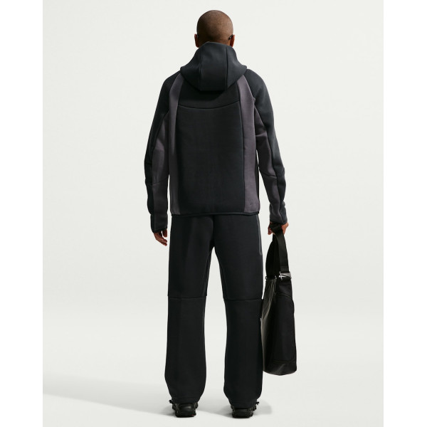 Штаны Nike Sportswear Open-Hem Tech Fleece Pant IM0697-010