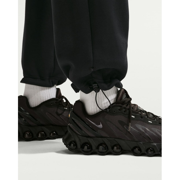 Штаны Nike Sportswear Open-Hem Tech Fleece Pant IM0697-010