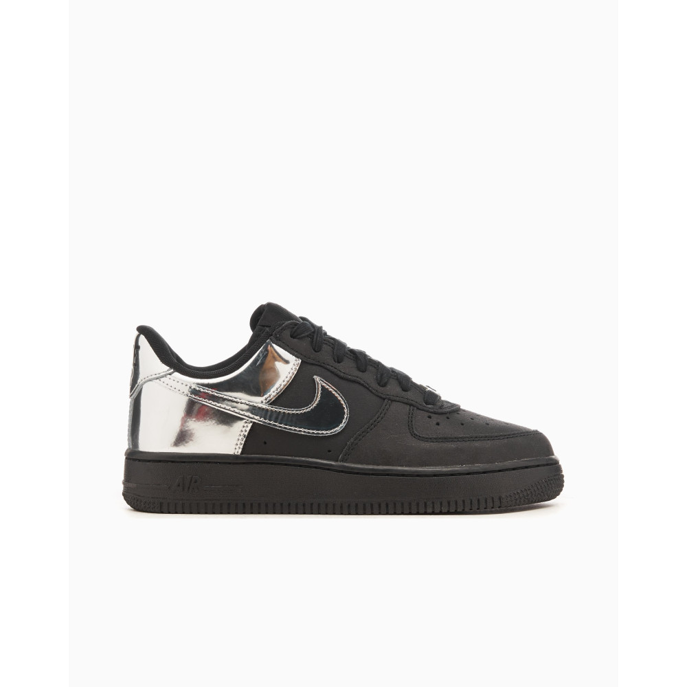 Кросівки Nike Air Force 1 Low Retro HF2885-001