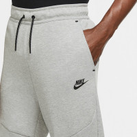 Штани Nike Sportswear Tech Fleece Joggers CU4495-063