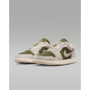 Кроссовки Air Jordan 1 Low SE HV4089-201 (нет в наличии)
