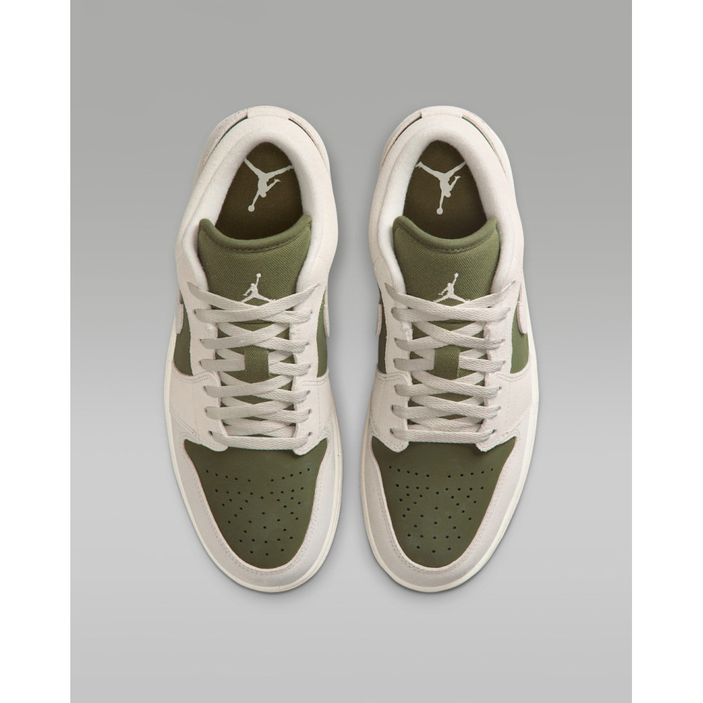 Кросівки Air Jordan 1 Low SE HV4089-201
