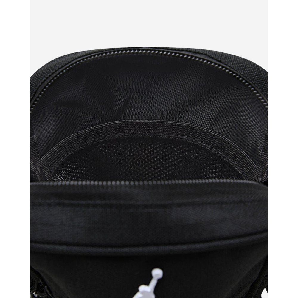 Сумка через плече Jordan Jam Blacktop Festival Bag MA9190-023