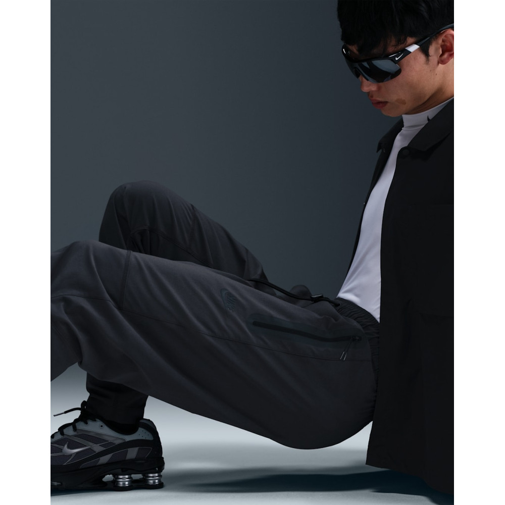 Штаны Nike Tech Fleece Woven Pant HM8241-061