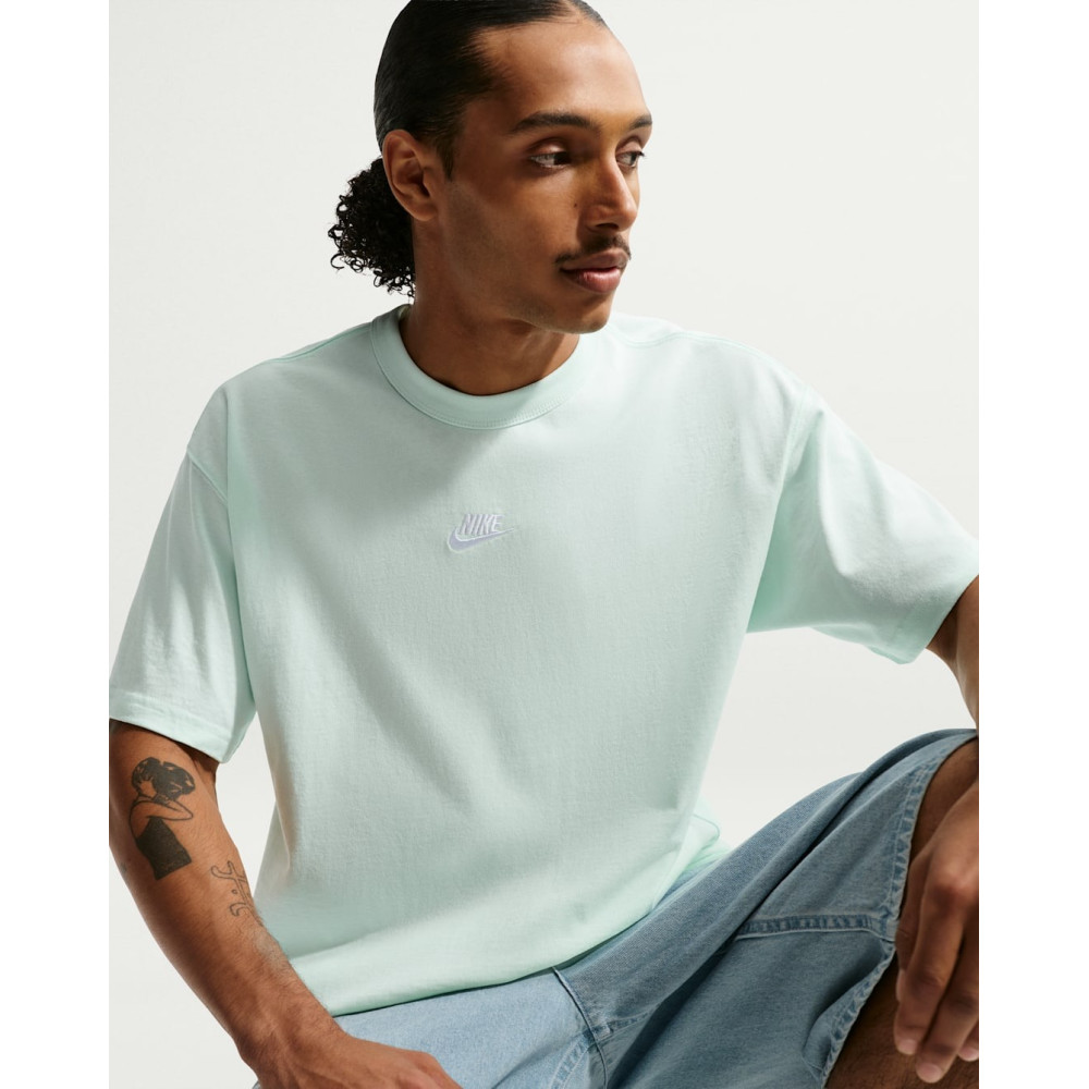 Футболка Nike Sportswear Premium Essential Tee IH1121-394