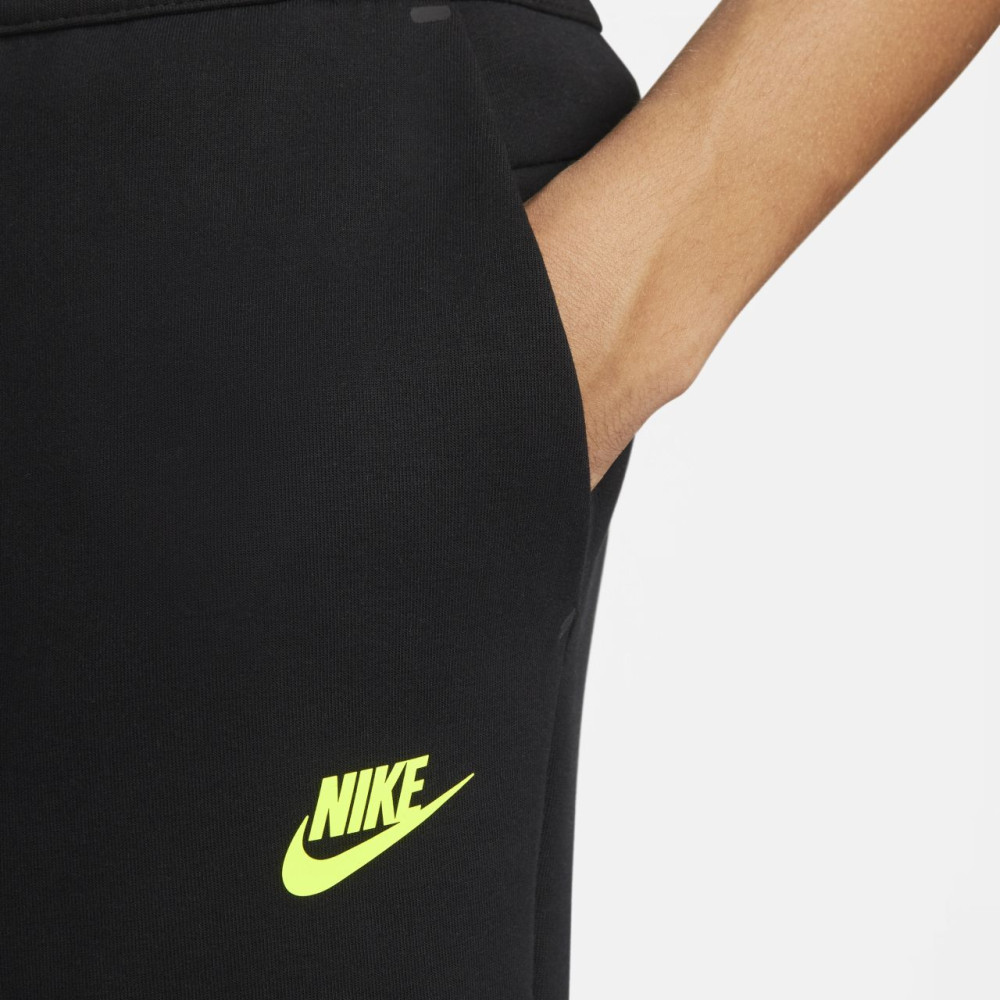 Штани Nike Sportswear Tech Fleece Joggers DV0538-010