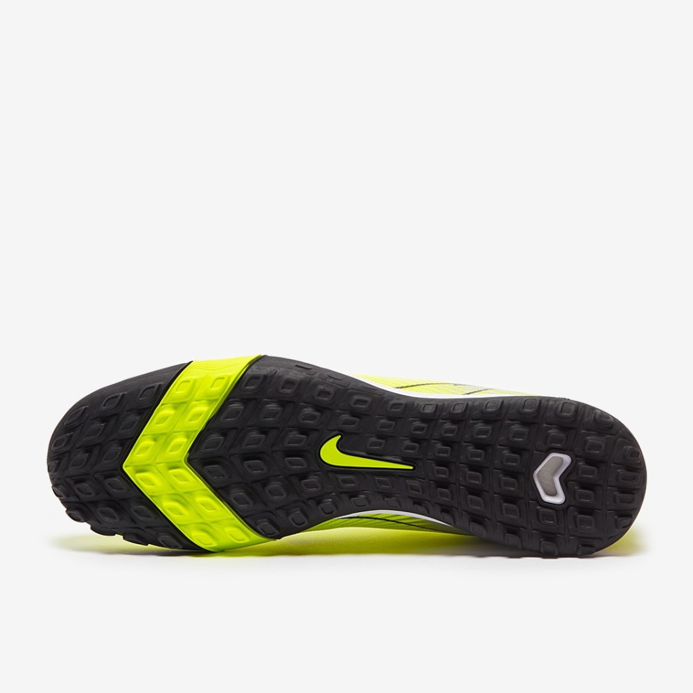 Сороконожки Nike Zoom Mercurial Vapor XVI Academy TF FQ8449-700