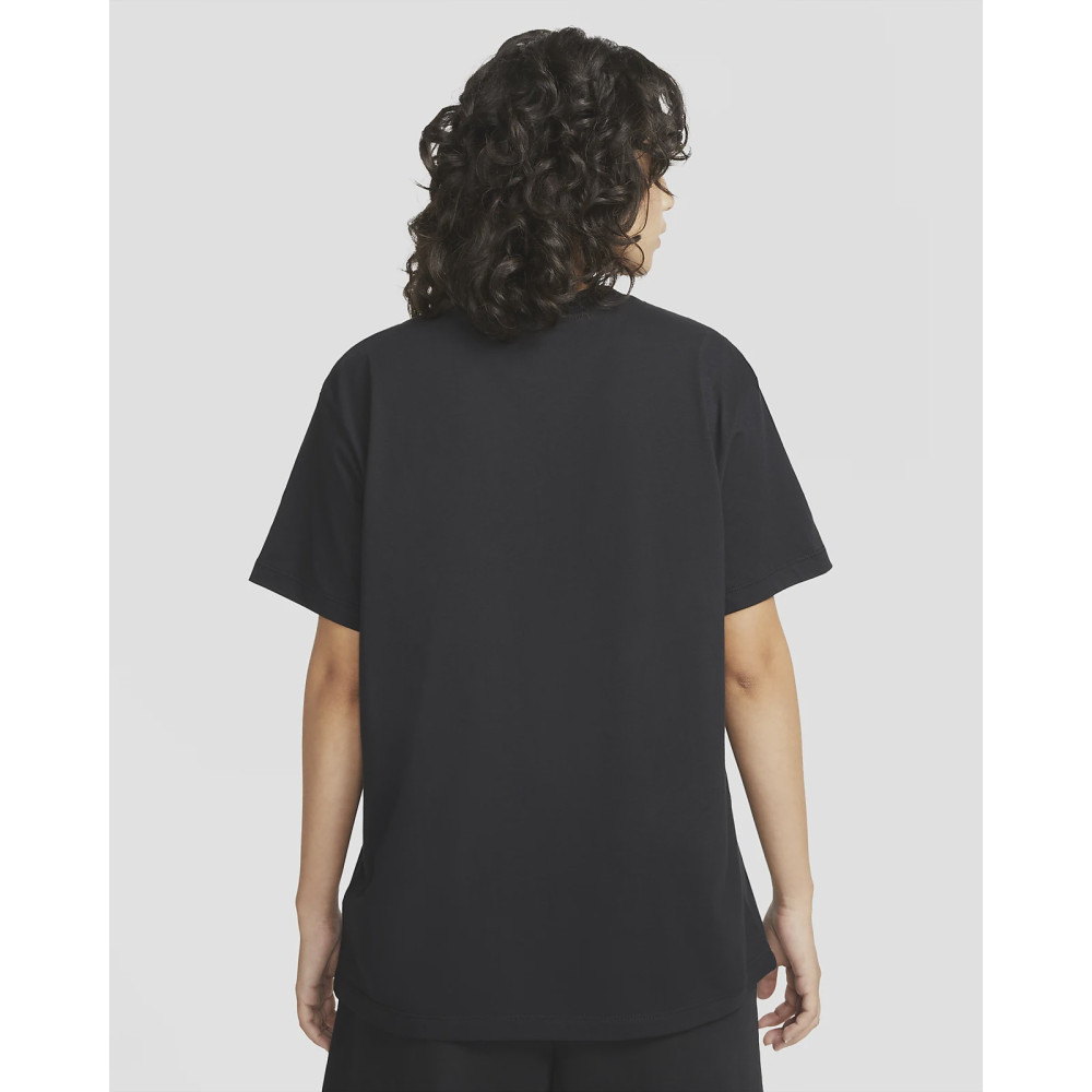 Жіноча футболка Nike Sportswear Essential Tee DN5697-010