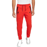 Штани Nike Liverpool FC Tech Fleece Pant DD9725-612