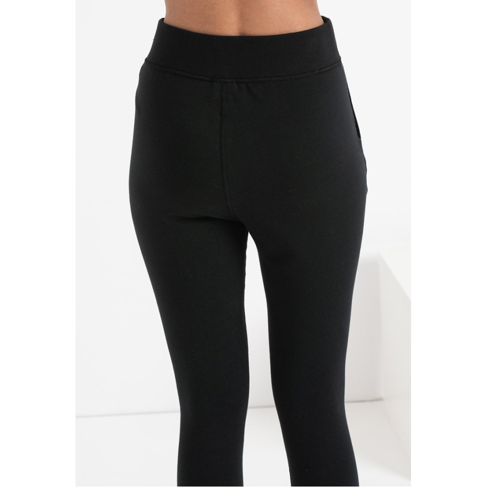 Жіночі штани Nike Core Yoga 7/8 Fleece Pant DA0713-010