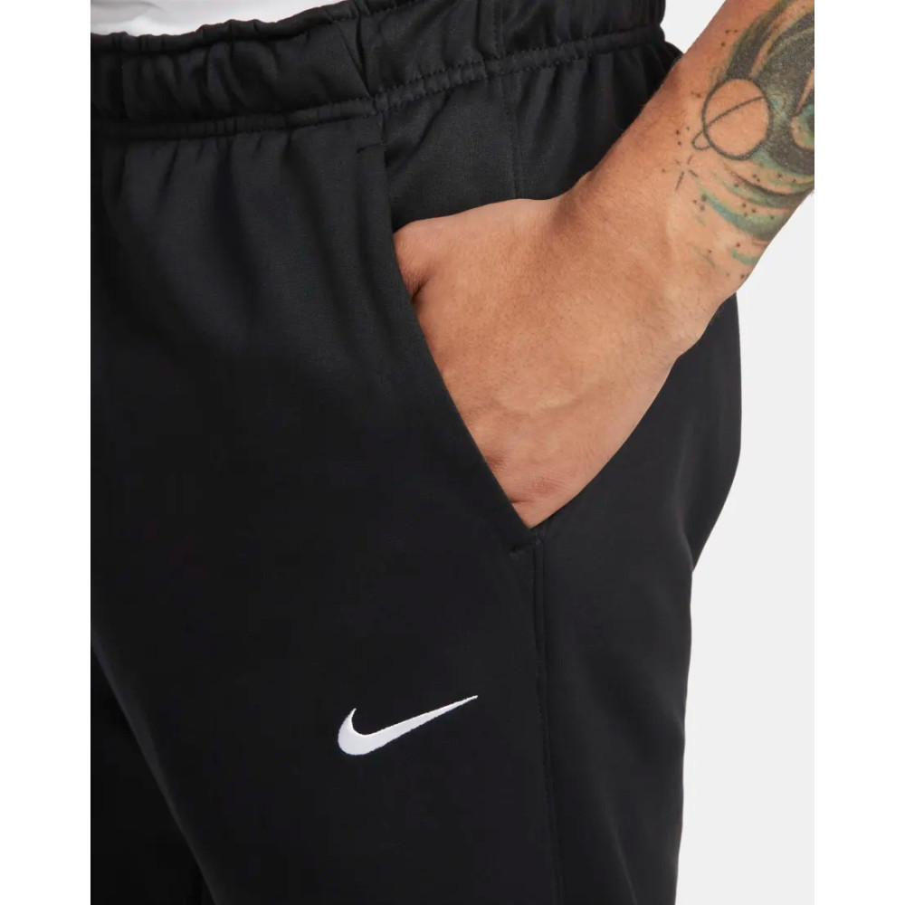 Штаны Nike Therma-FIT Tapered Pant DQ5405-010