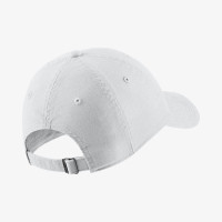 Кепка Nike Sportswear Heritage 86 Futura Classic Cap AO8662-101