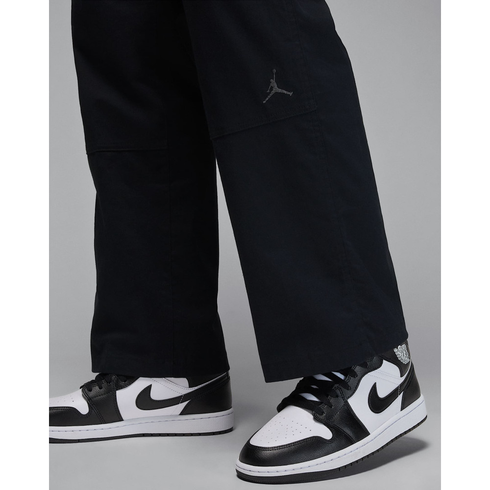 Штани Jordan Essential Woven Pant HF9329-010