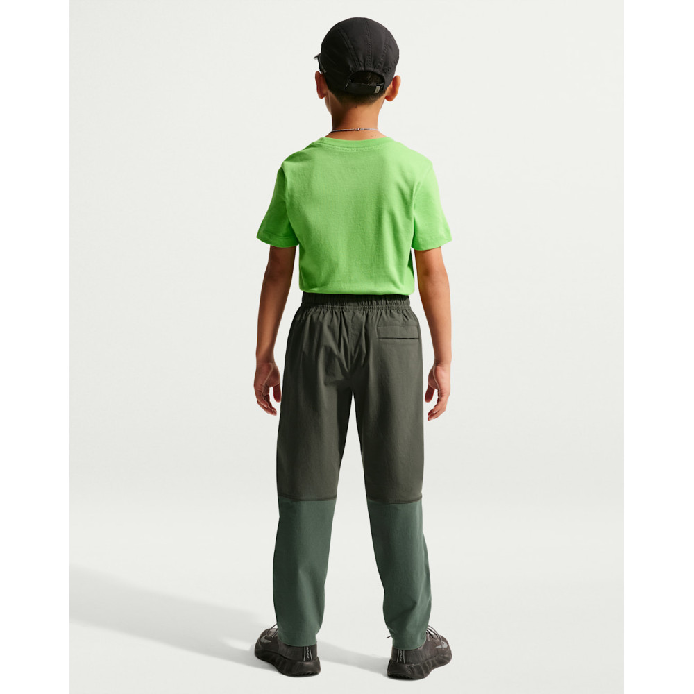 Детские штаны Nike Boys Sportswear Tech Fleece Woven Pant HQ8921-005