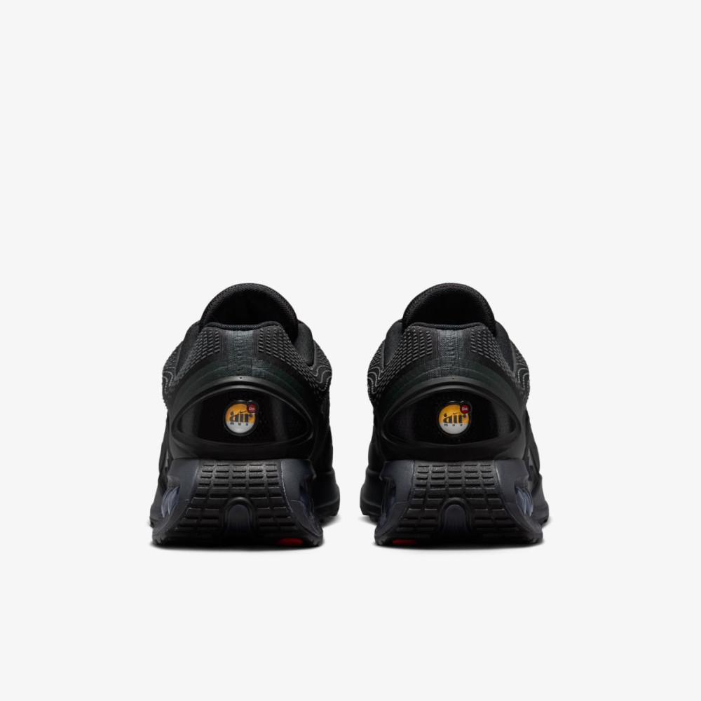 Кроссовки Nike Air Max DN DV3337-002