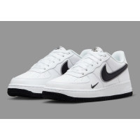 Кросівки Nike Air Force 1 DX9269-100