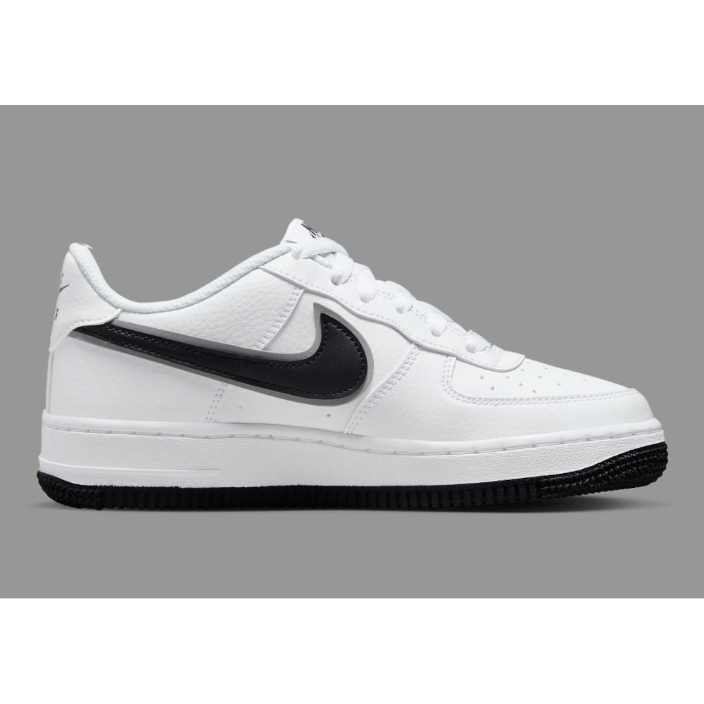 Кросівки Nike Air Force 1 DX9269-100
