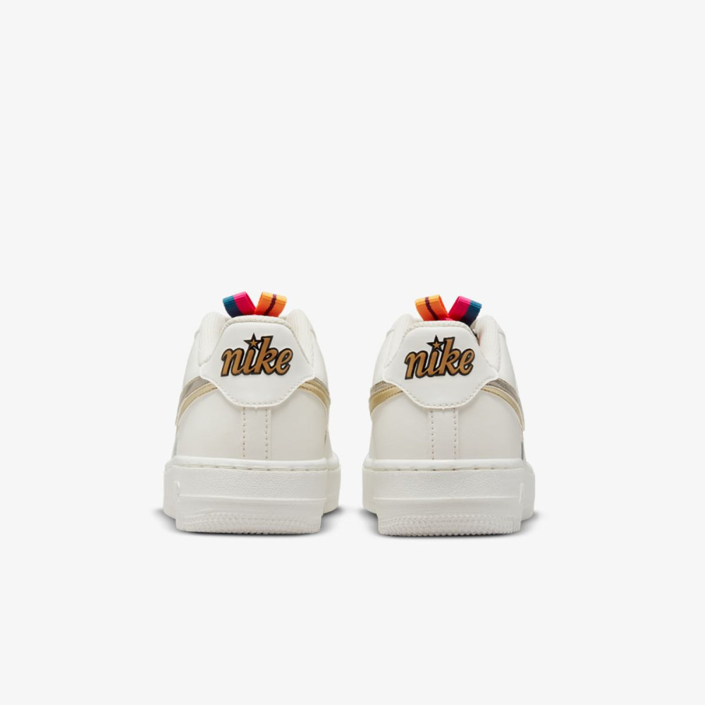 Кросівки Nike Air Force 1 LV8 DH9595-001