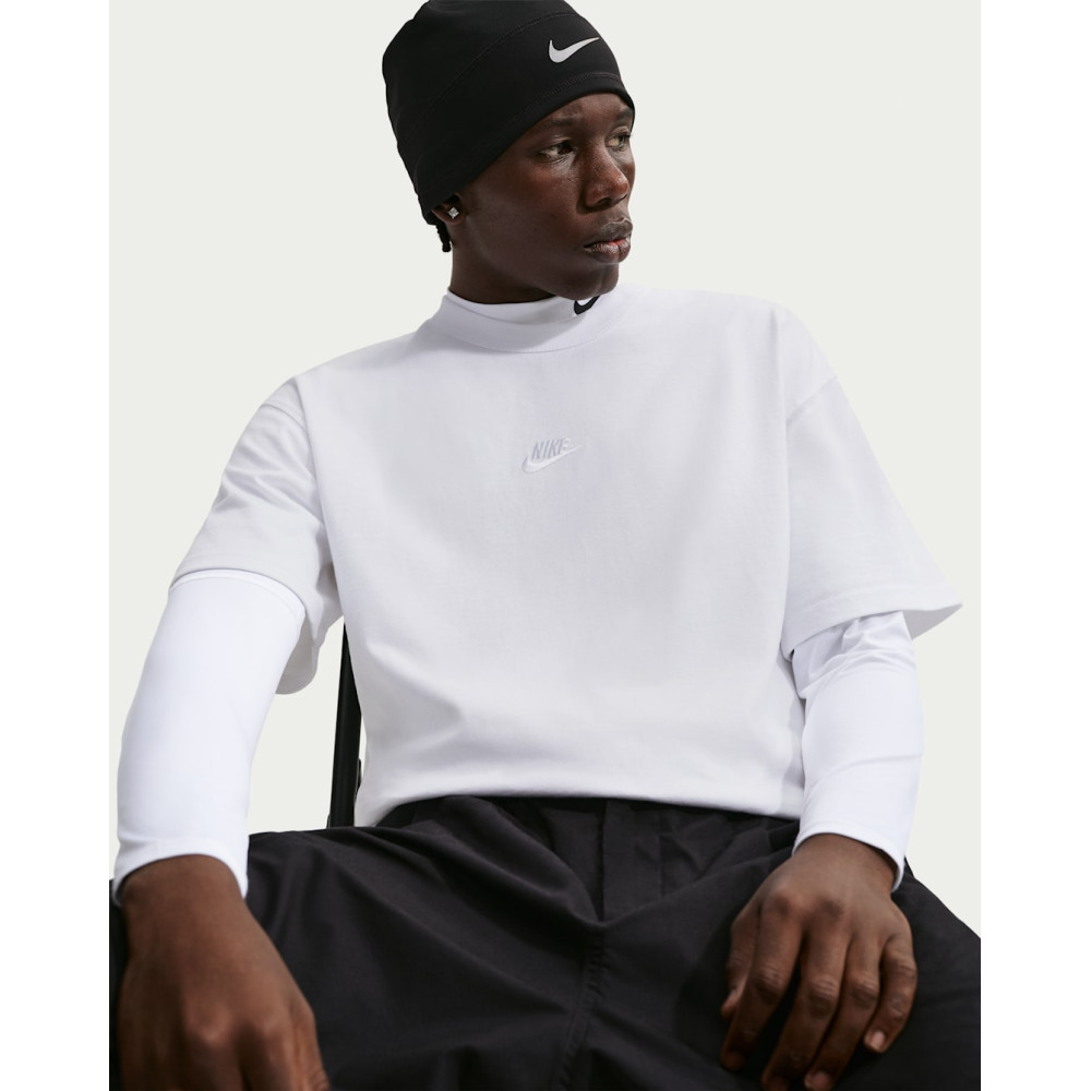 Футболка Nike Sportswear Premium Essential Tee IH1121-100