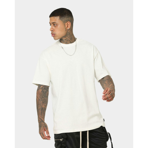 Футболка Nike Sportswear Premium Essential Tee DO7392-133