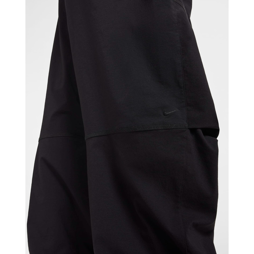 Штани Nike Tech Fleece Woven Oversized Pant HM7158-010