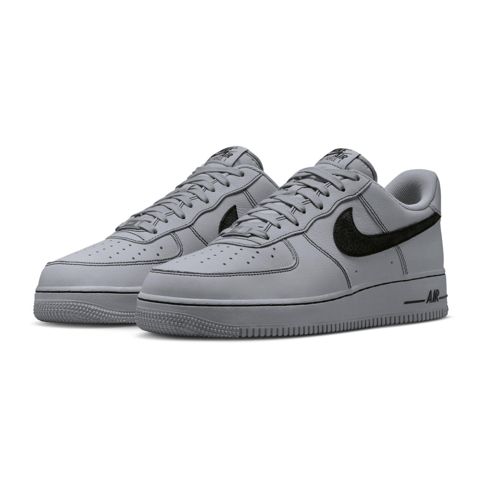 Кросівки Nike Air Force 1 07 LV8 HQ2037-004